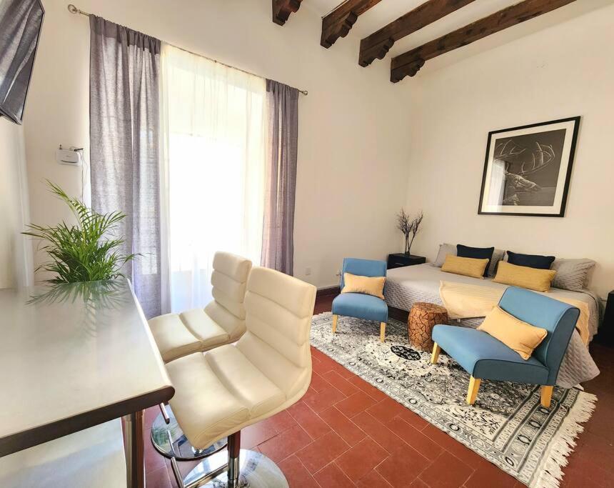 Preciosa Cercana A Jardines Apartment Queretaro